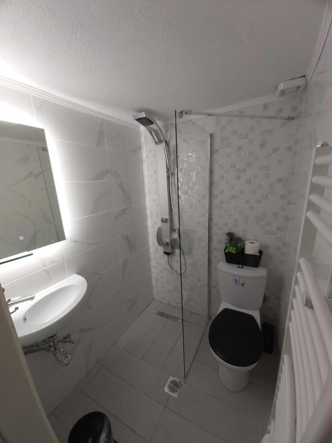 Lux Apartment Downtown Serres Exterior photo